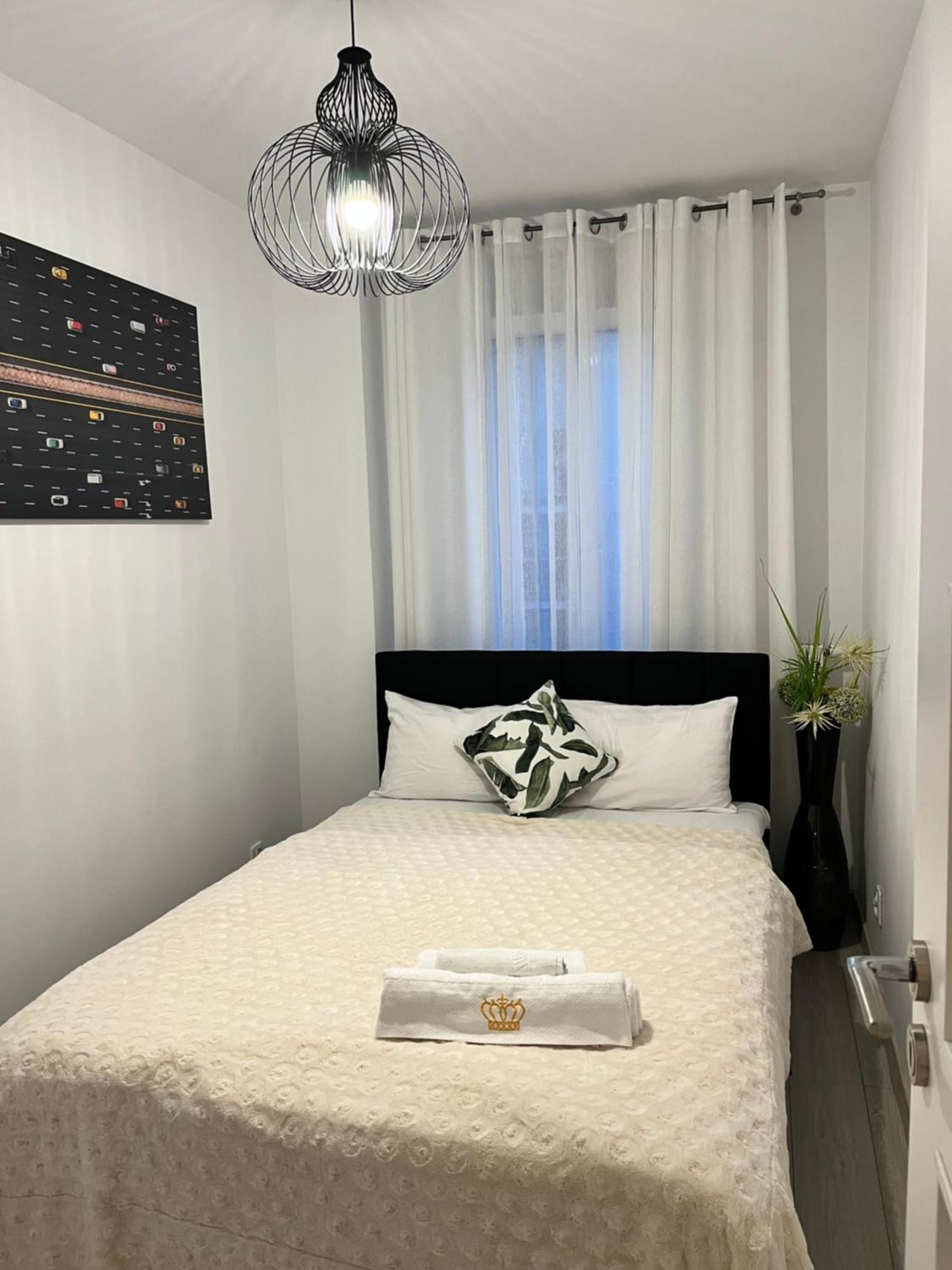 Family House By The River Odra -Panoramic Terrace - 3Room Apartment With 2 Separate Bedrooms And 2 Balconies By Wroapart-Pl- Perfect For Family & Business Stays Wrocław Zewnętrze zdjęcie