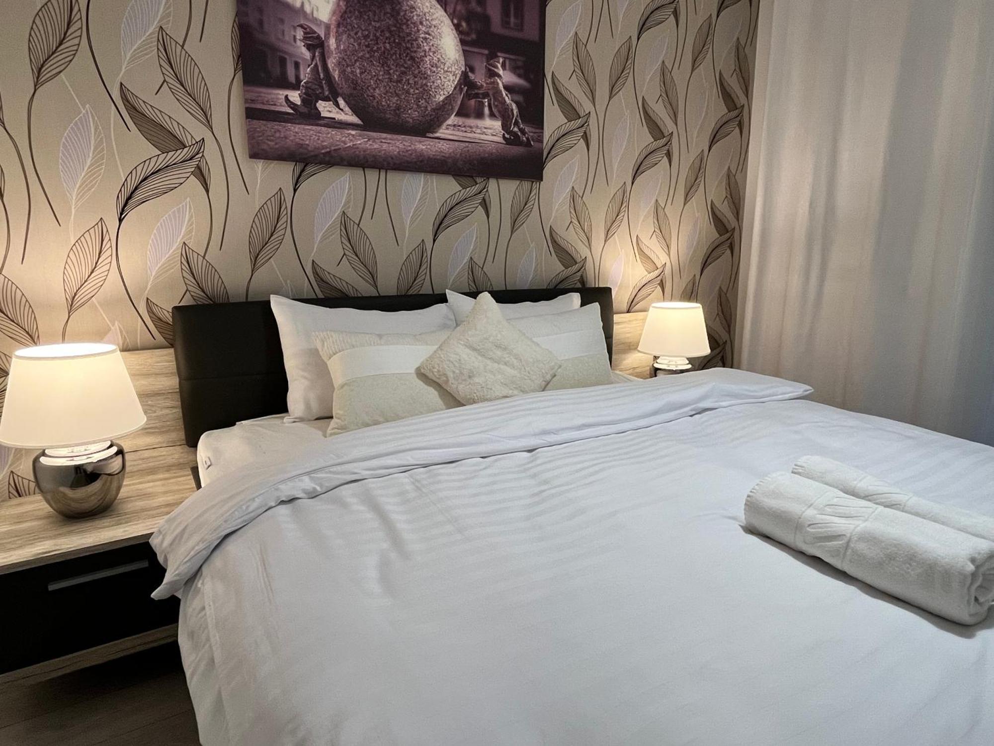 Family House By The River Odra -Panoramic Terrace - 3Room Apartment With 2 Separate Bedrooms And 2 Balconies By Wroapart-Pl- Perfect For Family & Business Stays Wrocław Zewnętrze zdjęcie