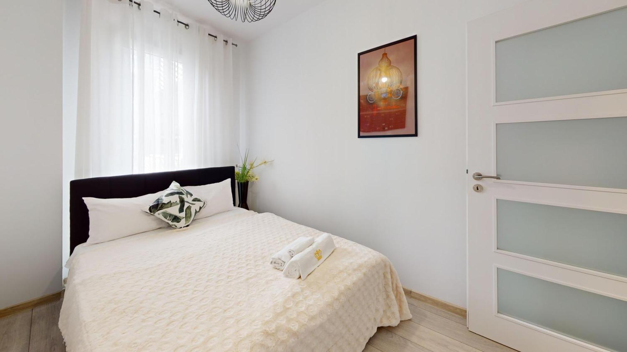Family House By The River Odra -Panoramic Terrace - 3Room Apartment With 2 Separate Bedrooms And 2 Balconies By Wroapart-Pl- Perfect For Family & Business Stays Wrocław Zewnętrze zdjęcie